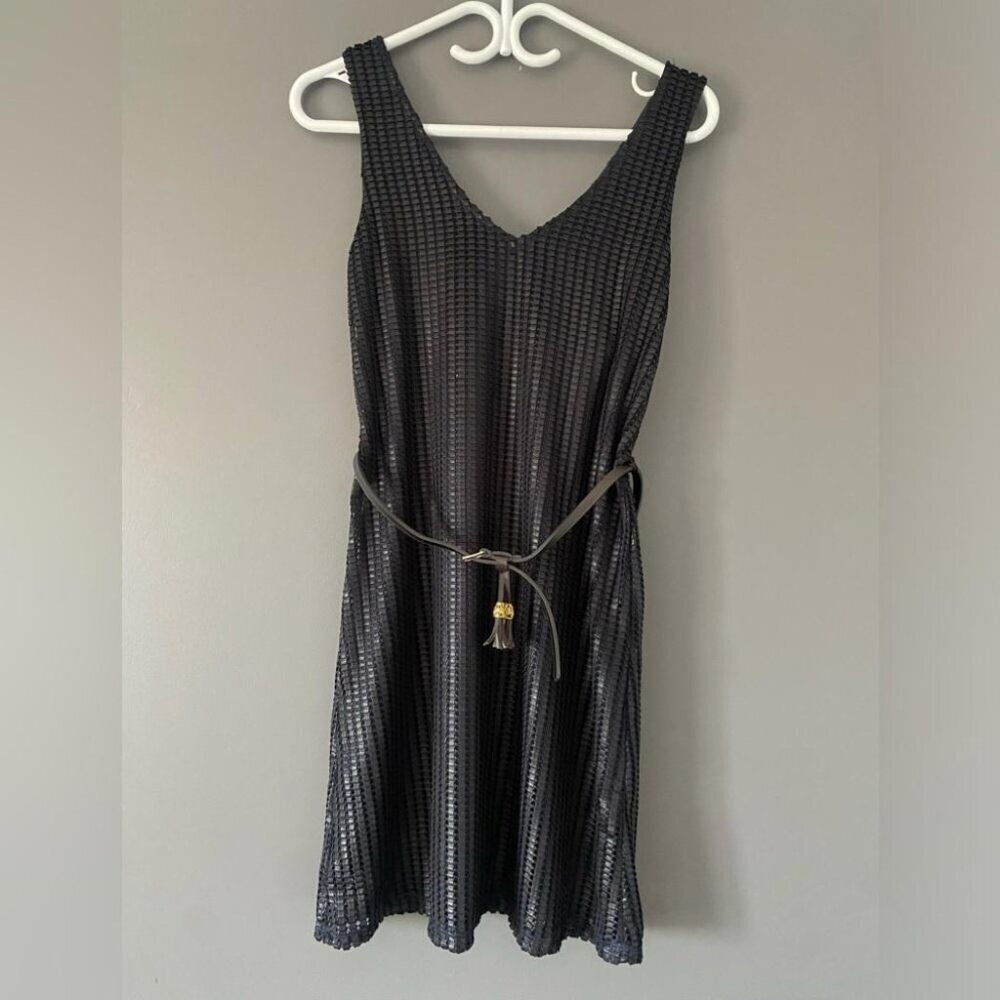 COCO & Tashi Knit Mini Dress Sz Medium Dark Blue Sleeveless V-Neck Belted